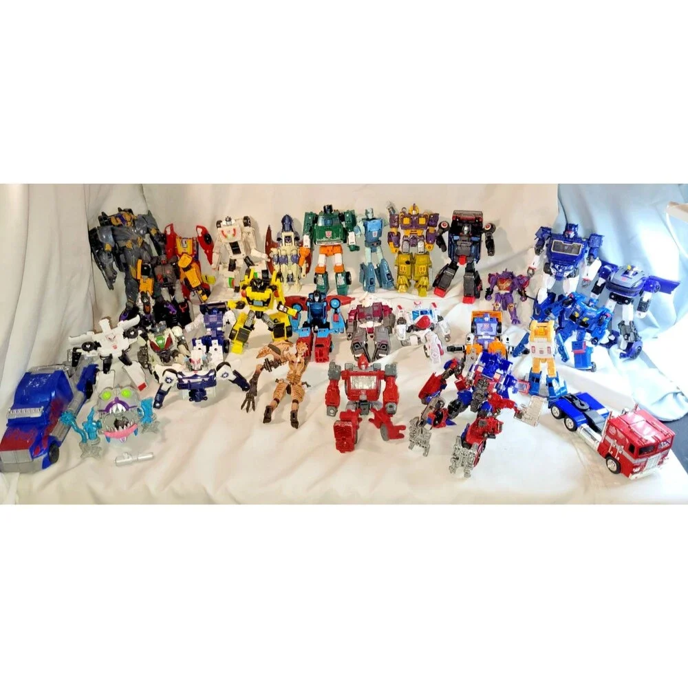 Big Transformers Figure Lot (30 Loose Figures) – Generations, Studio Series, etc